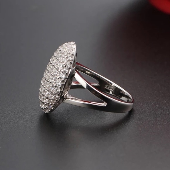 NEW TWILIGHT BELLA SILVER DIAMOND ENGAGEMENT RING - Picture 7 of 8